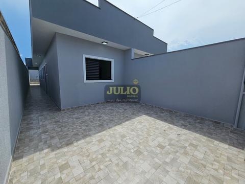 Casa à venda em Mongaguá, Jardim Praia Grande, com 2 quartos, com 72.75 m²