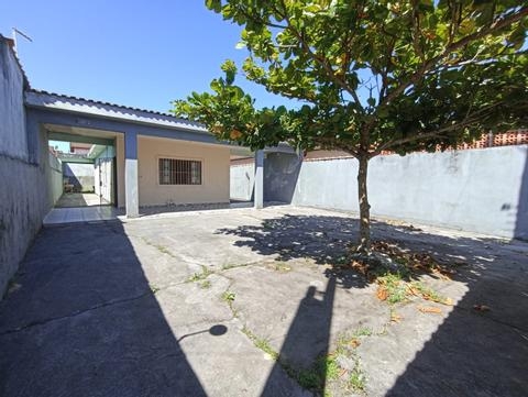 🏡 Casa de Lote Inteiro à Venda em Flórida Mirim, Mongaguá/SP — Próxima à Praia!