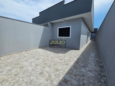 Casa à venda em Mongaguá, Jd Praia Grande, com 2 quartos, com 72.75 m²