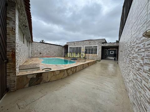 🏡 Casa Isolada com Piscina de Frente para o Mar – Flórida Mirim, Mongaguá/SP 🌊