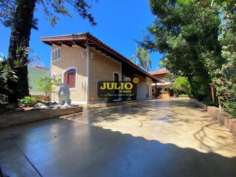 Sobrado à venda em Mongaguá, Flórida Mirim, com 2 suítes, com 176 m²