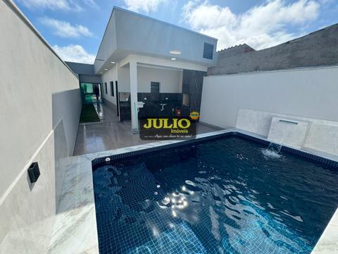 Casa Nova à Venda em Itanhaém – 3 Dormitórios, Piscina e Área Gourmet 