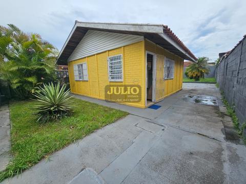 Casa à venda em Mongaguá, Flórida Mirim, com 2 quartos, com 50 m²