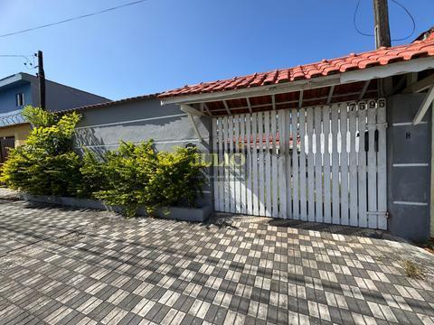 Casa à venda em Mongaguá, Itaóca, com 3 quartos, com 110 m²