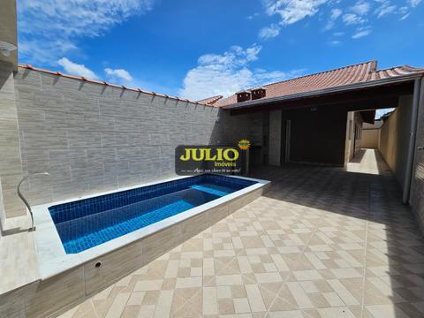 Casa à venda em Mongaguá, Santa Eugênia, com 2 quartos, com 70 m²