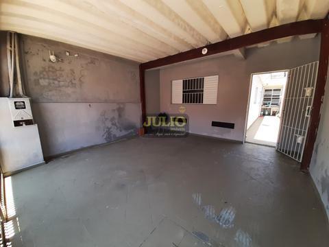 ✅ Casa à Venda no Centro de Mongaguá — 2 Dormitórios, 2 Vagas e Próxima da Praia!