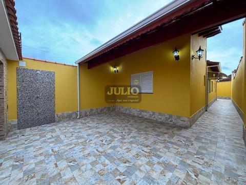 Casa à venda em Mongaguá, Jd Praia Grande, com 2 quartos, com 81.41 m²