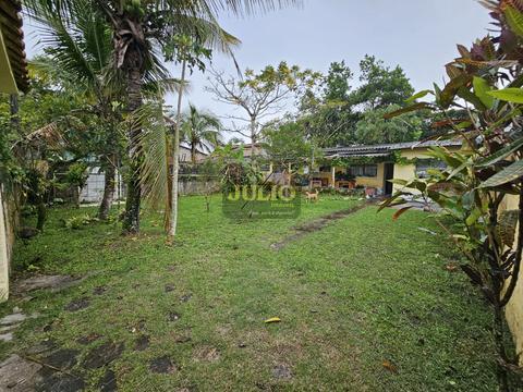 Edícula de terreno inteiro à venda em Itanhaém, Loty, com 1 quarto, com 63.3 m²
