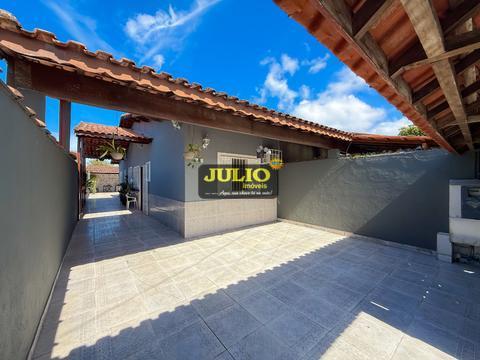 Casa com Suíte, Quintal Amplo e Área Gourmet à Venda em Balneário Itaguaí – Mongaguá