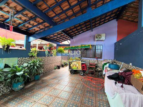 Casa à venda em Mongaguá, Flórida Mirim, com 2 quartos, com 60.5 m²