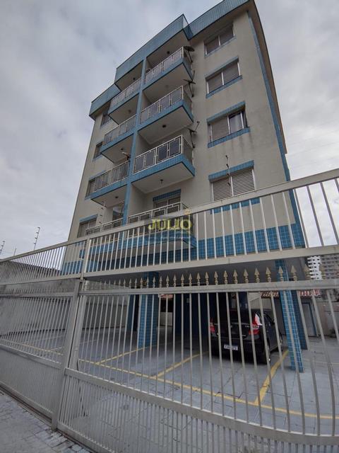 Apartamento com 2 dorms, Centro, Mongaguá - R$ 290 mil