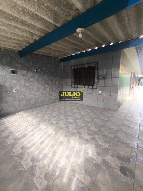 Casa à venda em Mongaguá, Flórida Mirim, com 2 quartos, com 110 m²