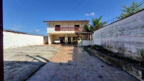 🌴 Seu novo lar no litoral! Sobrado com 3 dormitórios à venda em Campos Elíseos – Itanhaém