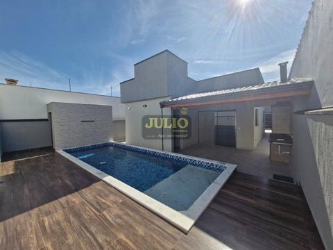 💎 Casa Luxuosa à Venda em Itanhaém/SP – Piscina, Churrasqueira e Acabamento Fino 🏊