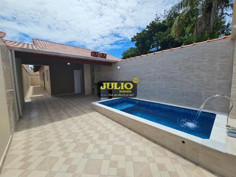 Casa à venda em Mongaguá, Santa Eugênia, com 2 quartos, com 70 m²